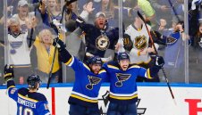 Блусарите го направиха! Стигнаха финал за купа "Стенли"