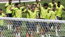 Не харесваме Бундестима заради гадния език, Батистон и мръсните ръце на Льов