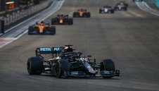 Хамилтън отказа 40 млн. евро, напуска Мерцедес?