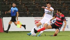 Локомотив е склонен да се раздели с Алмейда, но срещу какво?