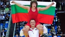 Симеон Щерев остава треньор на Станка Златева