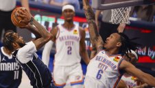 Наказателните удари закопаха Далас, Тъндър изравни