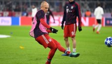 Робен бяга от Европа?