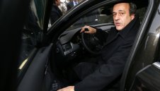 Край на амбициите на Платини за ФИФА