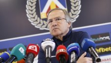 Дерменджиев ще говори утре за мача с "моряците"
