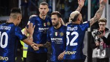 Звезда на Интер захапа Златан: Той не допринесе за Скудетото