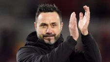 Раздяла! Босът на Брайтън напуска Чайките