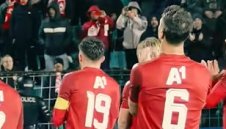 Леден вятър, но 1000 бяха там: ЦСКА поздрави феновете си + ВИДЕО