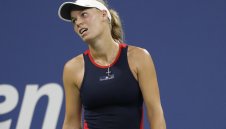 Изненада в Ухан: Пуерториканка изрита Вожняцки 