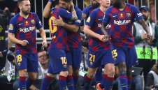 Удар по Барса: Луис Суарес аут от терените до края на сезона