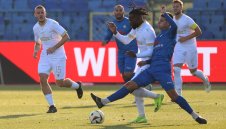 Коялипу мушна два, но леден душ за ЦСКА + ВИДЕО