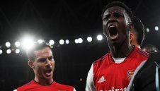 Арсенал не сбърка срещу Лийдс за Купата на Лигата 