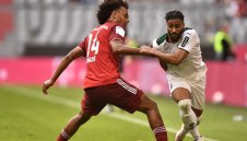 Байерн е мощен в откриващите мачове