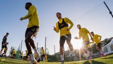 Борусия Дортмунд се поти в Испания