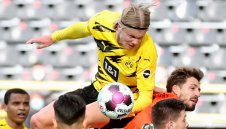 Халанд притиска Барса с непосилни условия