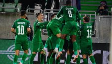 Дерменджиев забива бразилец на пейката