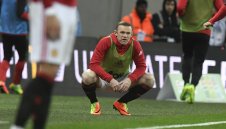 Рууни къркал до забрава в Ман Юнайтед