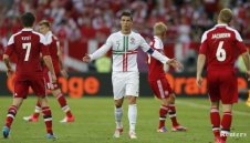 Роналдо и Бендтнер не успяха да провалят победата на Португалия