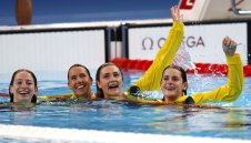 Обрат! Австралия не успя да избута САЩ от плувния трон в Париж