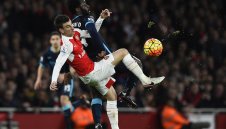 Бони вдига скандал в Сити