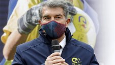 Лицемер ли е? Лапорта беше против Суперлигата преди изборите