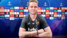 Де Йонг към критиците на Барса: Имате право, но не съвсем