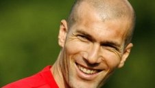 Зидан открива фабрика за кисело мляко