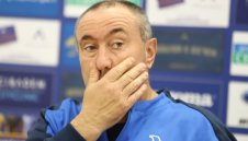 Мъри Стоилов се ядоса, спира с експериментите в Левски