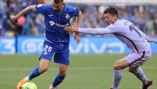 Трансферна издънка извива ръцете на Барса