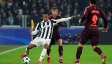 Юнайтед не се шегува, вади 60 млн. паунда за Алекс Сандро