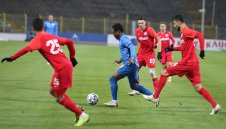 Нова заплаха над Левски! Търсят от "сините" близо два милиона