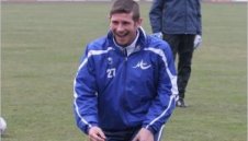 Бардон празнува избора на френския президент