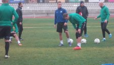 "Моряците" тренират под порой 