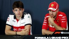 Младок сменя Кими във Ферари