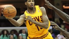 Тристан Томпсън остава при ЛеБрон