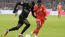 Ще удари ли ПСЖ рамо на Левски? Ето отговора на шеф на Айнтрахт