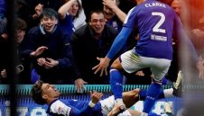 Ед Шиърън ликува, Ипсуич остана на върха в Чемпиъншип