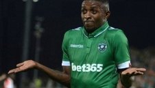 И Стоук Сити се нареди на опашката за Кафу