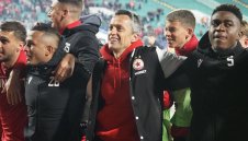 24 от 24! Фамозната серия на ЦСКА продължава, но не и за Янев