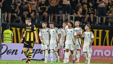 Панатинайкос смаза от бой Ботев насред Пловдив