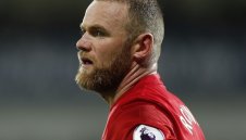 Жозе хвърля Уейн Руни срещу Рединг