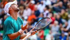 Жалко! Мико допусна обрат и изпусна титлата в Роян