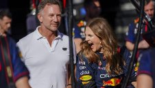 Шок във Формула 1! Ред Бул започва разследване срещу шефа на отбора