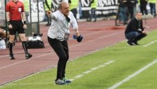 БИСЕРИ: Тъпотиите в Левски станаха заради Роси, главоболие мъчи феновете на ЦСКА