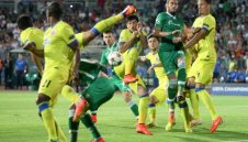 Стяуа отново на колене пред Моци и Лудогорец