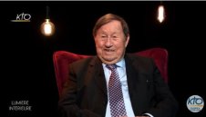 Ето това е легенда: Филм за Ги Ру, който води Оксер 44 години