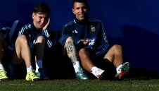 Кун: Меси знае, че в Манчестър няма плаж