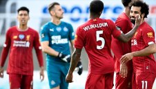 Ливърпул завърши с победа, Астън Вила се спаси 