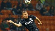 ОФИЦИАЛНО: Подолски премина в Галатасарай