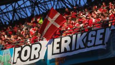 Ериксен надъхва Дания за битката с Англия